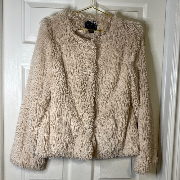 Sanctuary soft & fluffy jacket - Picture 3 of 6